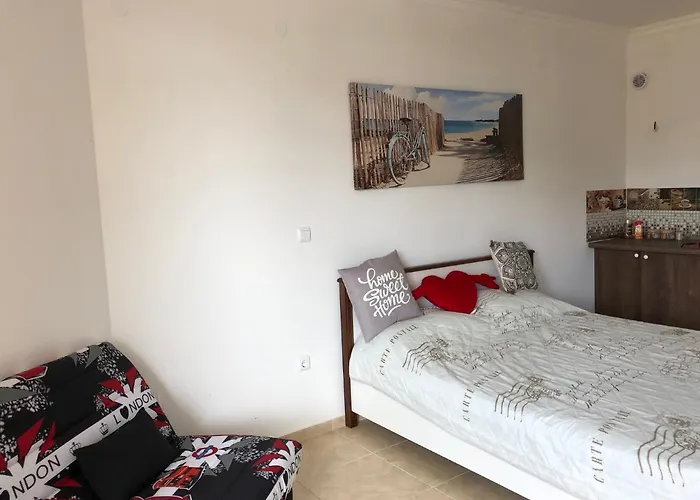 Fregata Complex Marina Гостевой дом Свети-Влас