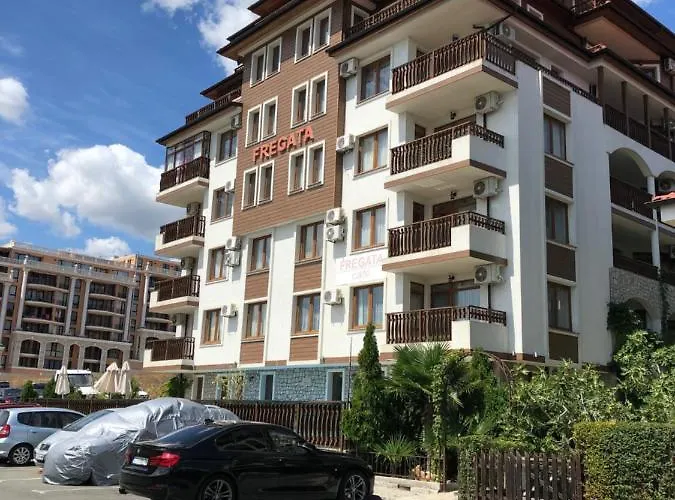 Fregata Complex Marina Гостевой дом Свети-Влас